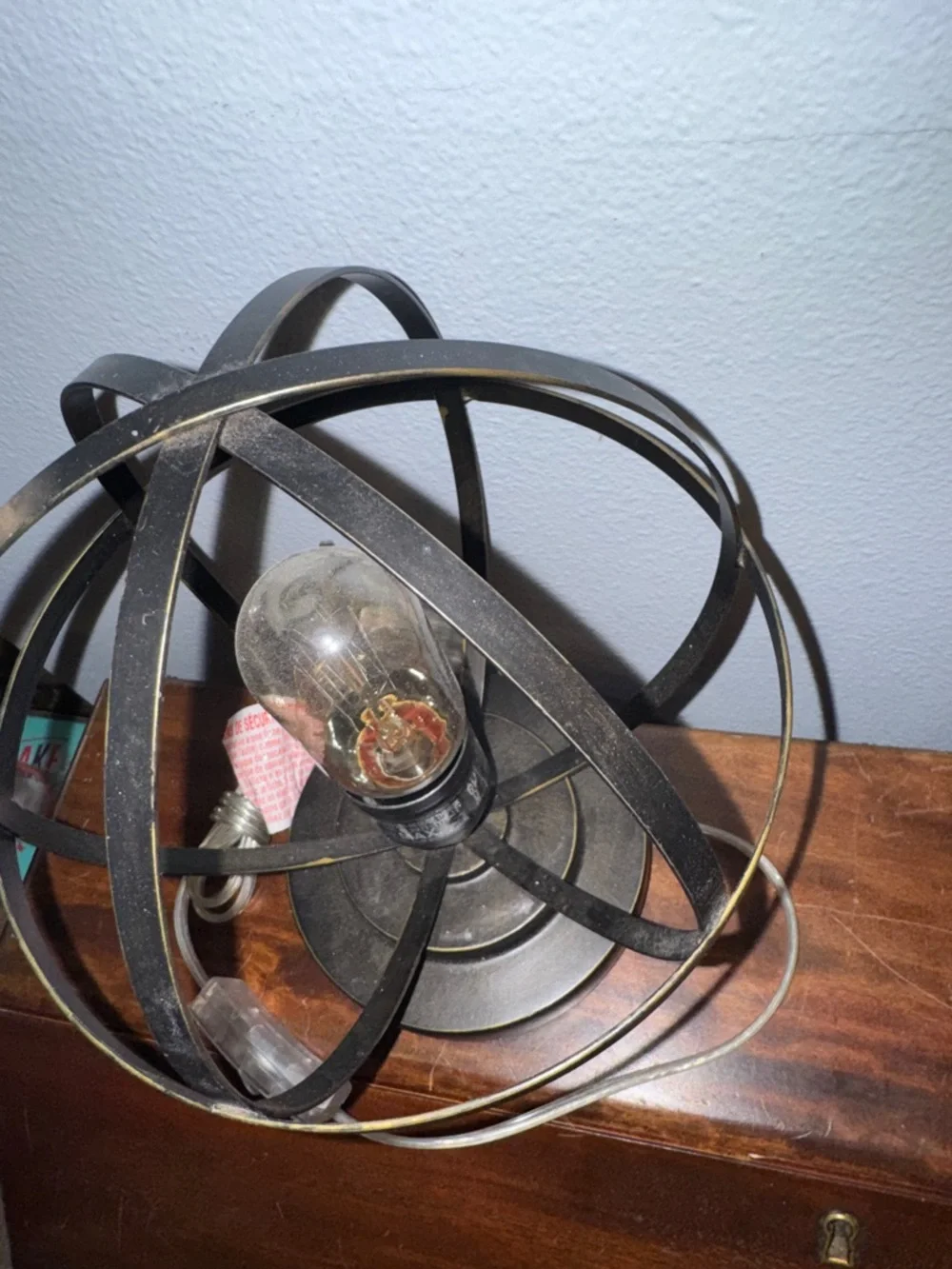 Industrial-style  Orb Accent Lamp Atom Glbe Vintage Edison Bulb - Picture 2 of 3
